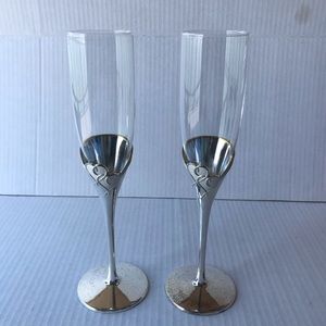 Set Of 2 Lenox “True Love “ Champagne Crystal Flutes 6 Oz.
